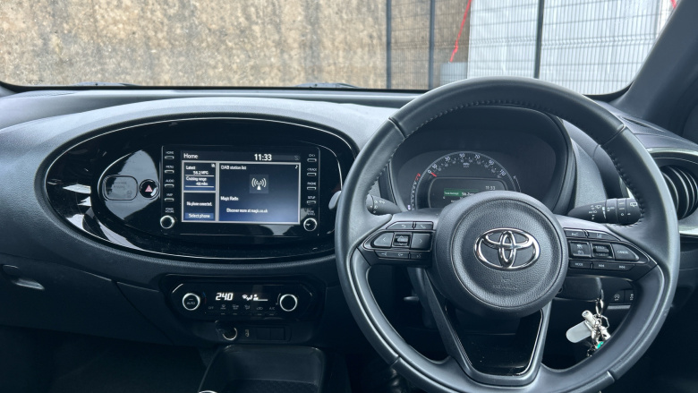 Toyota Aygo X 1.0 VVT-i Edge 5dr Petrol Hatchback